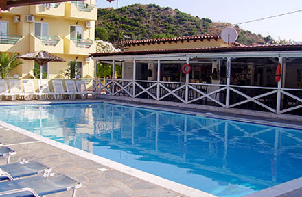 Roulla Apartments