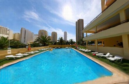 Club Dos Arcos Apartments
