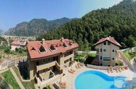 Siesta Homes Apartments